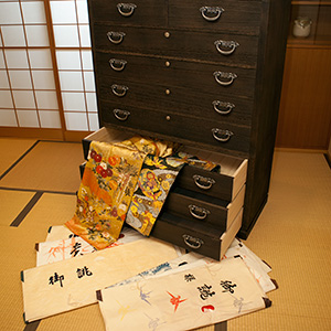 home002.jpg