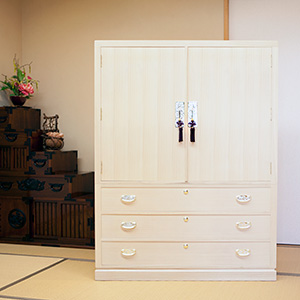 home004.jpg